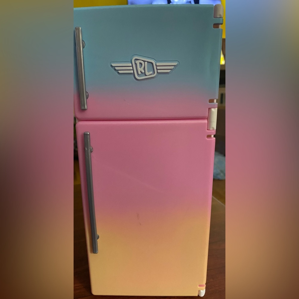 Real Littles Toy Refrigerator